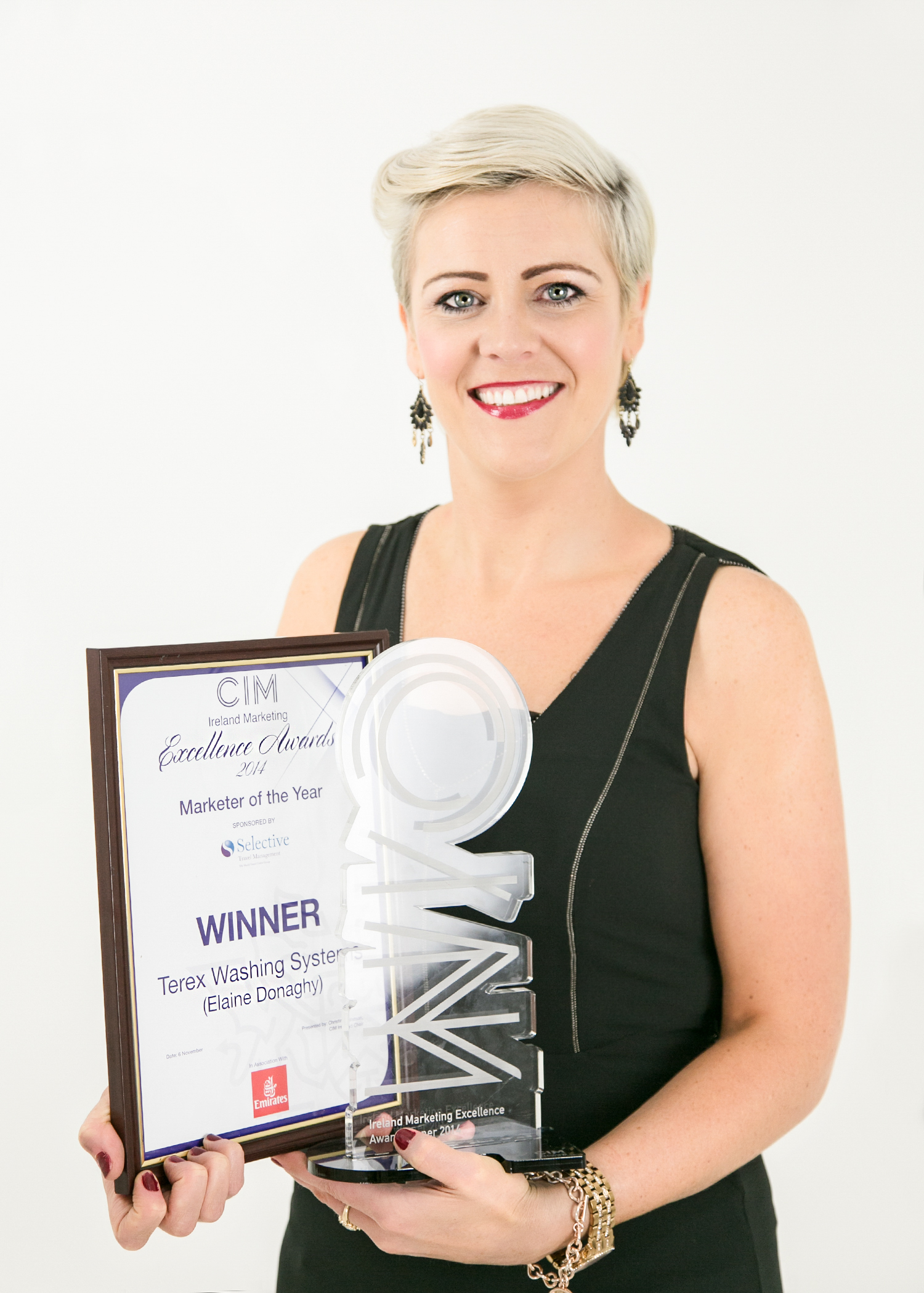 Elaine Donaghy with her marketer award