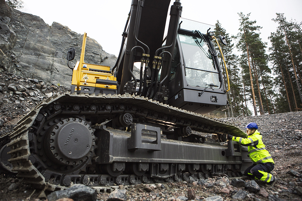 A properly maintained undercarriage is important to the overall life of a tracked excavator