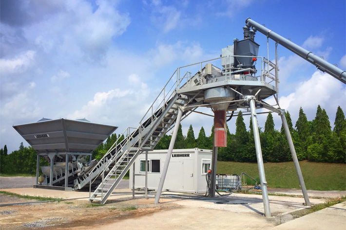 The LCM 1.0 mixing plant is suitable for stationary and mobile operation
