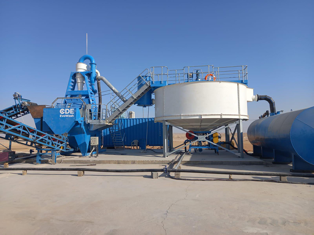 Muadinoon’s CDE EvoWash Evo101 sand wash plant and AquaCycle A200 water management system