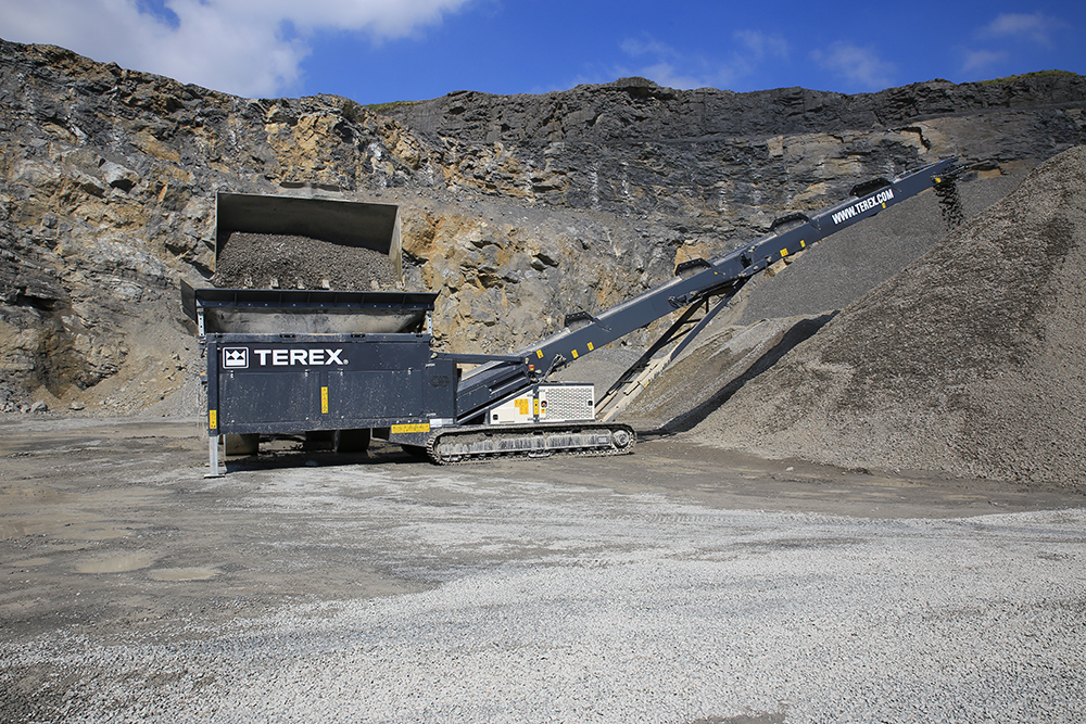 ProStack’s new 4-15H tracked conveyor in a quarry application