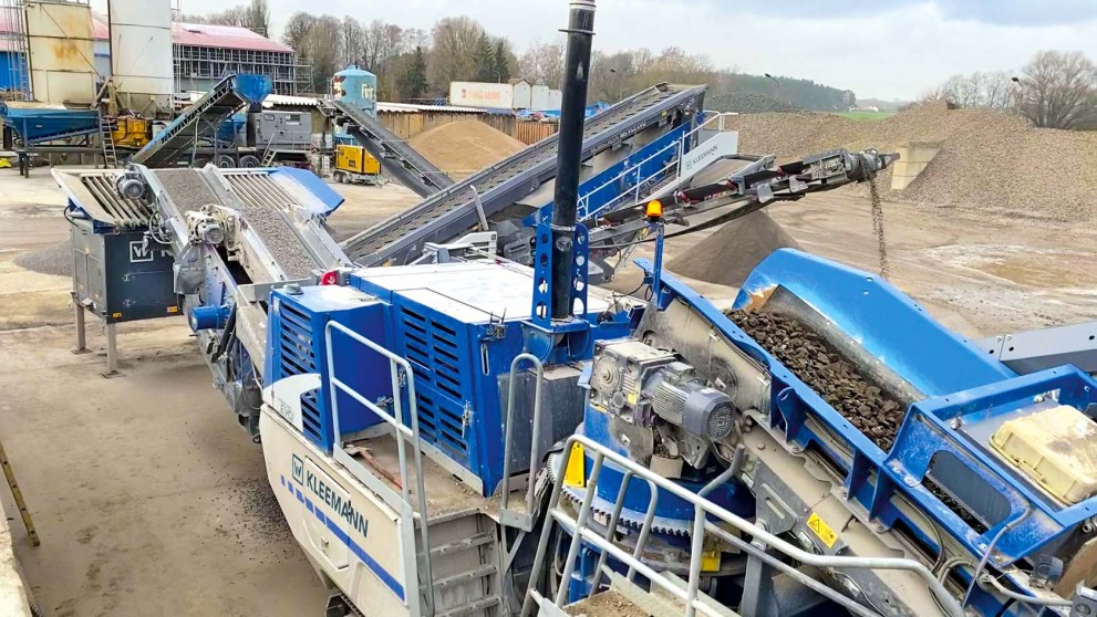 The MOBICONE MCO 90(i) EVO2 cone crusher will be exhibited in the UK for the first time