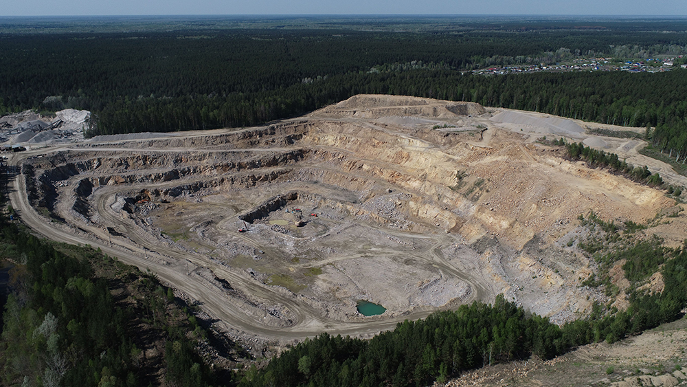 NNK's Novobibeevsky granite quarry located in the Bolotninsky district of Russia’s Novosibirsk region.  Pic: NKK Russia
