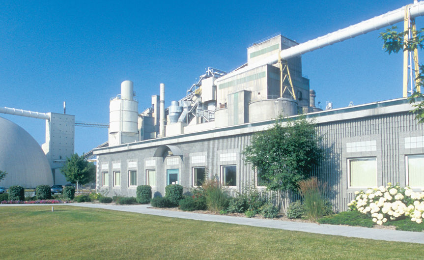 Holcim's Alpena cement plant has an annual production capacity of 2.4 million metric tons and has set the world record for being the World's Largest Cement Plant, according to website the World Record Academy. Image: Holcim US