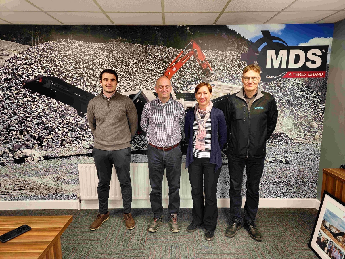 Ian Todd and Conor Hegarty from MDS along with Mika Lampinen sales manager and Päivi Virtanen CEO of Vimelco