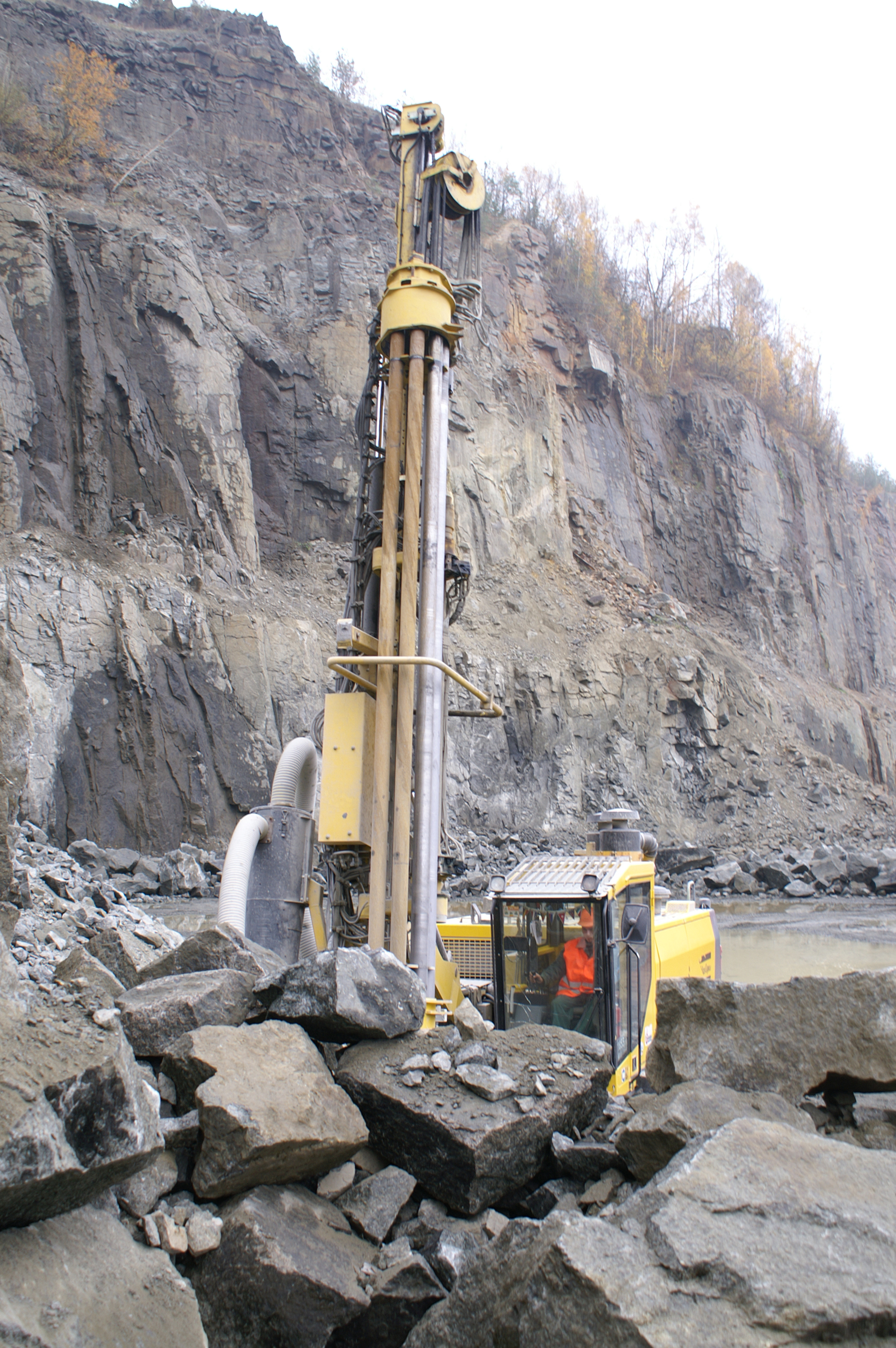Unigran has invested in three new Atlas copco drilling rigs