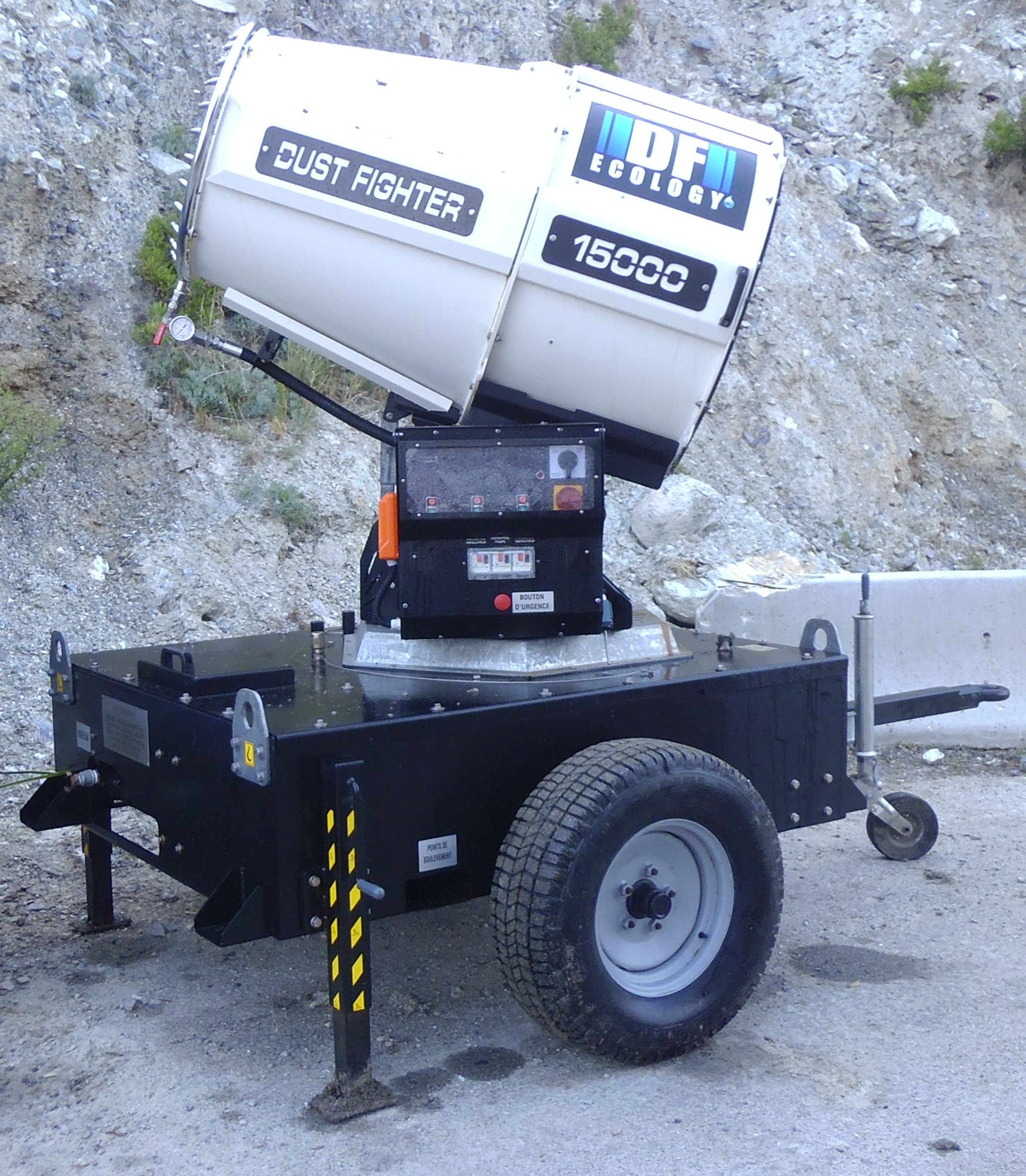 The DF15000-SeaWater in use in Corsica