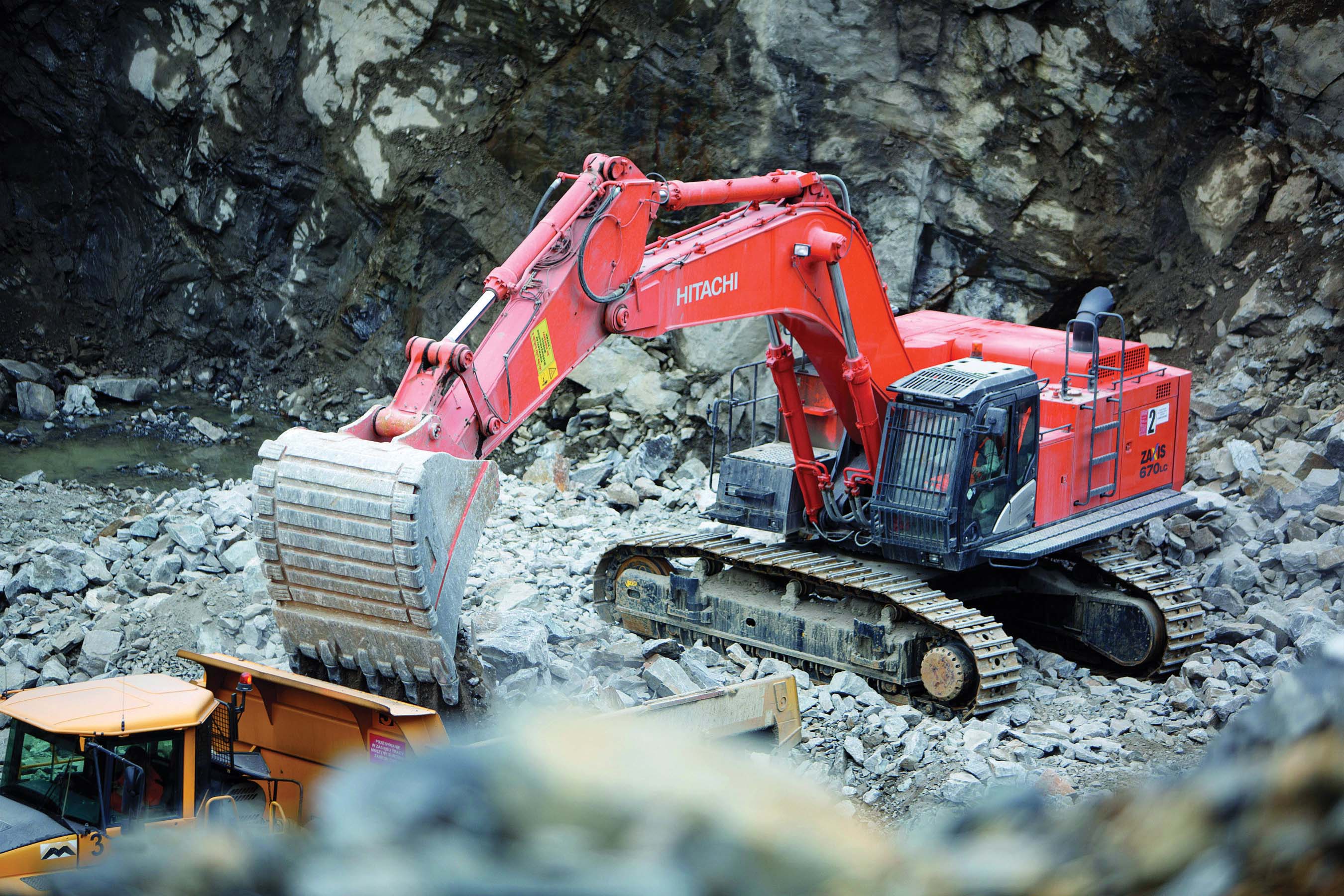 The Hitachi ZX670LC-5 and DSS’s fleet of ADTs
