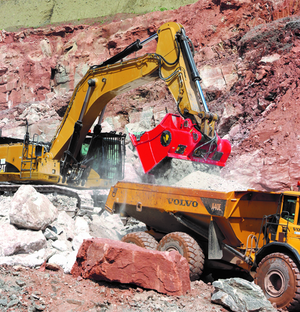 The ALLU Transformer working in a quarrying application. 