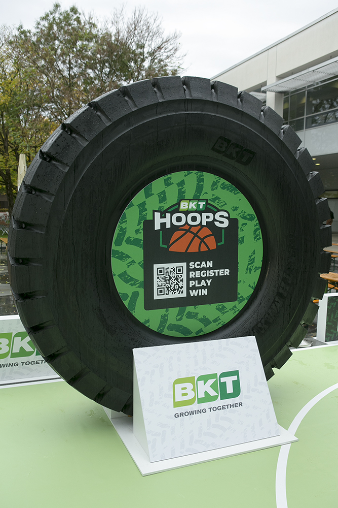 BKT’s EARTHMAX SR 468 OTR tyre for rigid dump trucks on show at bauma 2022