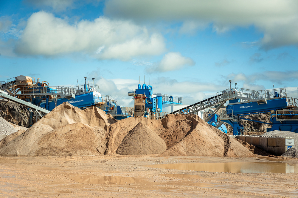 Longcliffe Quarries, based in Derbyshire, England, has released the hidden value of its by-product stockpiles thanks to its state-of-the-art CDE plant