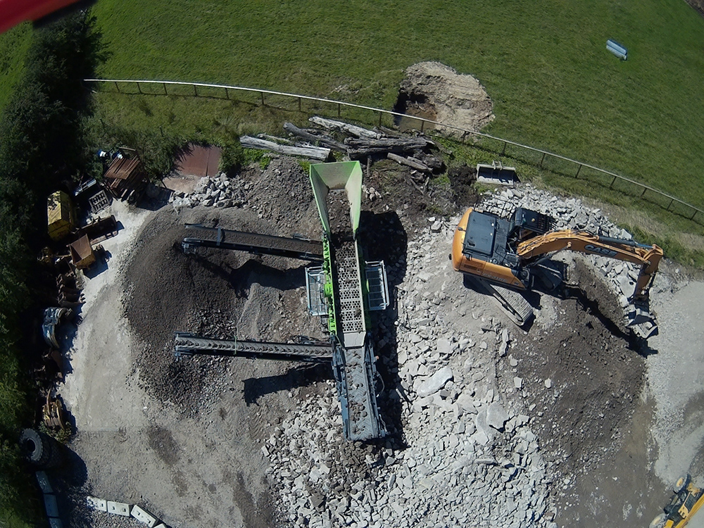 An aerial view of the EvoQuip Colt 1000 scalping screen