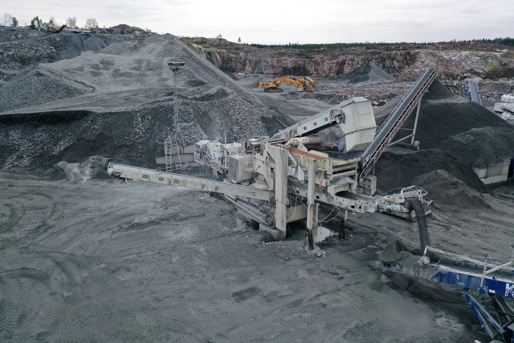 Volvo Penta has been field-testing engines in partnership with Dalby Maskin at the firm’s quarry in Uppsala, Sweden, since 2010