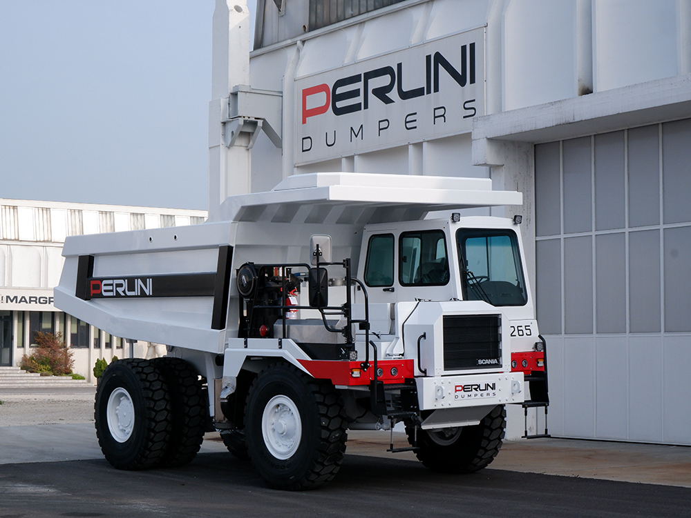 Perlini’s new DP265WD dump truck is suited to quarries