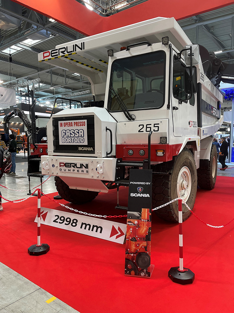 A Perlini DP265WD rigid hauler being  showcased at SaMoTer 2023 in Verona, Italy 