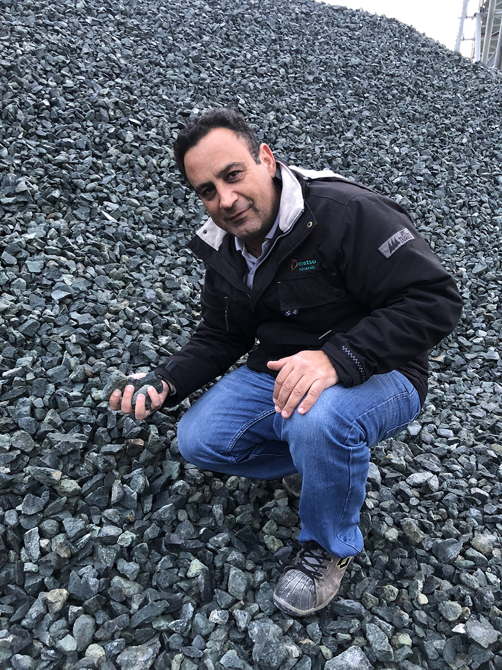 Latomio Pyrgon quarry produced 360,000 tonnes of diabase rock aggregates of various sizes and sand in 2019, mainly for concrete plant customers
