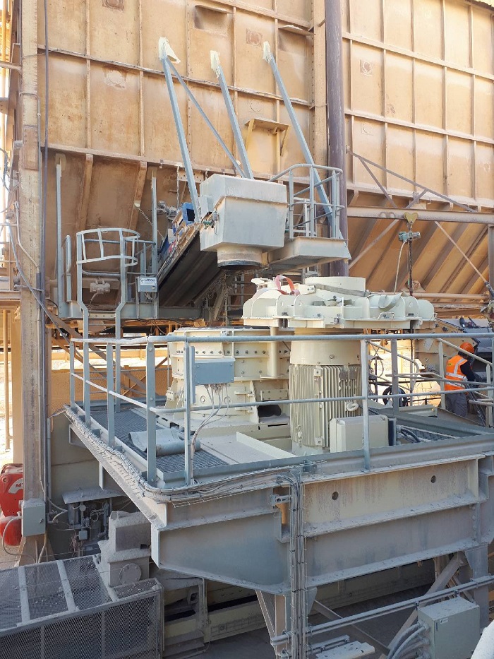 The quarry’s BHS-Sonthofen rotor impact mill can crush all low to moderately abrasive minerals