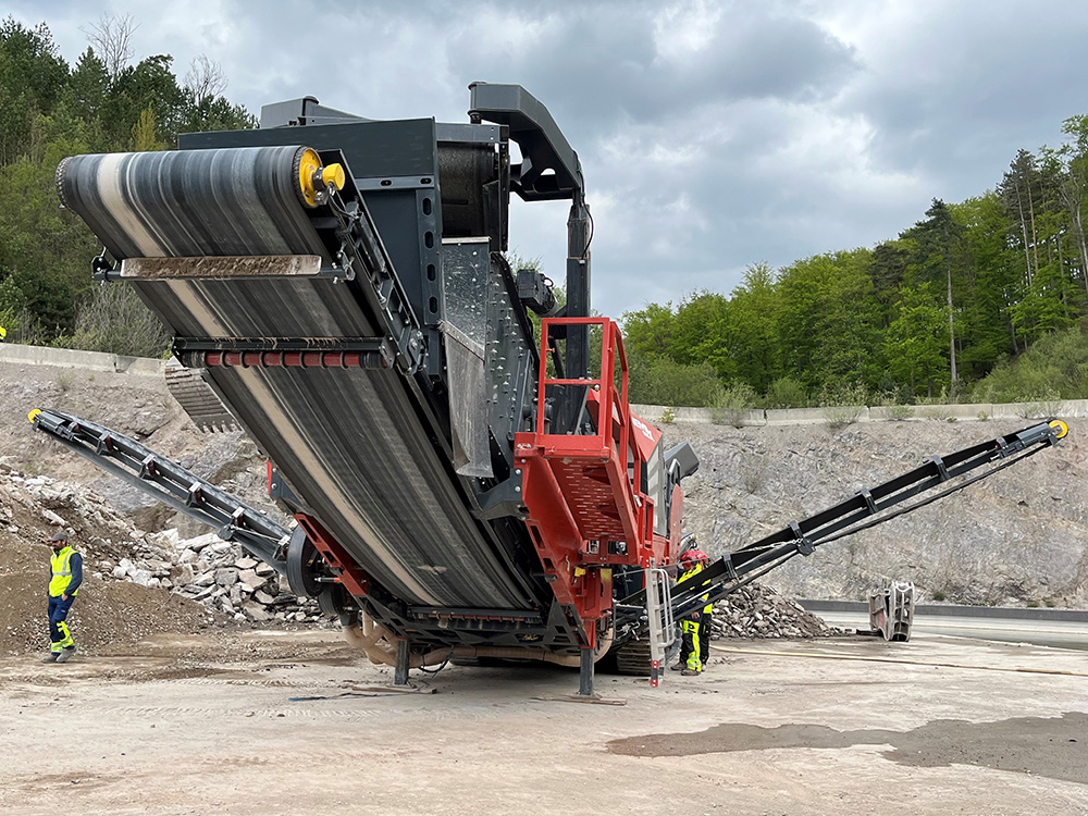 Quarry operator Hans Zöchling has been testing SBM’s new REMAX 600