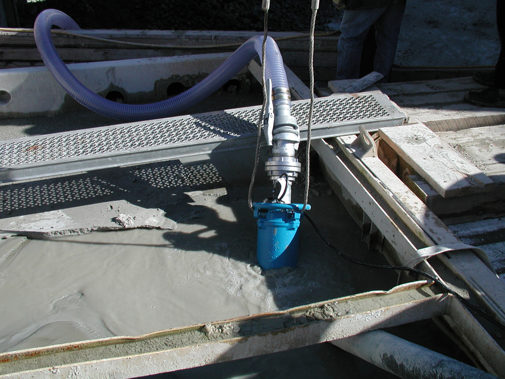 Tsurumi’s KRS2-80 pump in a concrete application pic: Tsurumi