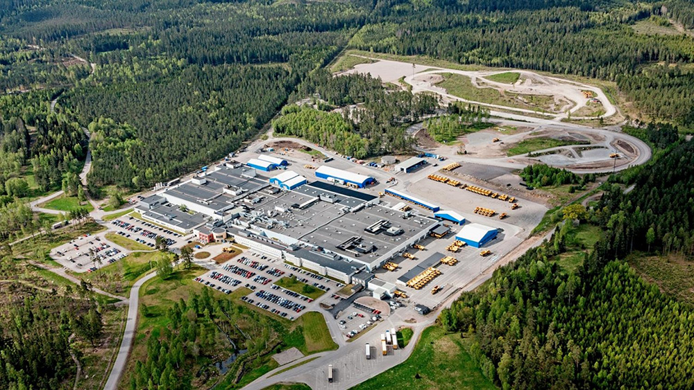 The investment will extend production capacity at the Volvo CE site in southern Sweden