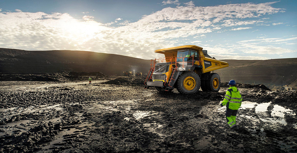 Heidelberg Materials and Volvo Group have started a collaboration to cut carbon emissions. Pic: Volvo CE