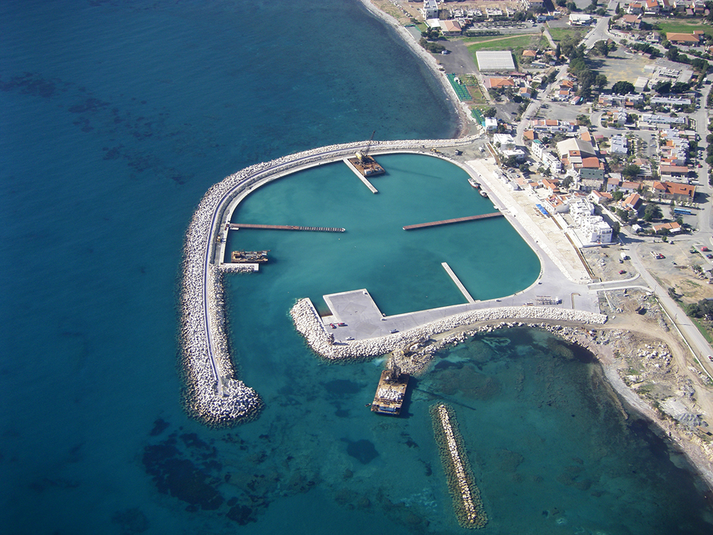 Hellenic Mining supplied armourstone for the marina and coast defences in Zygi  