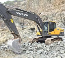 Volvo CE EC220DL excavator 