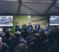 Customers, dealers, media and key stakeholders were invited to Volvo CE and Skanska’s Electric Site event7.jpg