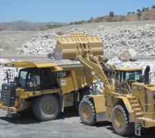 Caterpillar’s 988K wheeled loader and 775G off-highway truck
