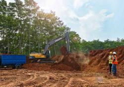 Volvo CE excavator customers earn aftermarket credit by lowering fuel consumption