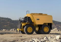 The 777 (05) truck is designed to enable properly watered haul roads at quarries and mines