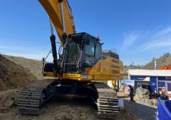 LiuGong's new 952F excavator on show at steinexpo