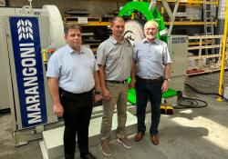Left to right: Zoltán Dőri – purchasing manager at Volánbusz, Tamás Kovács – technical plant manager at Volánbusz and Leo Linkesch – area manager at Marangoni, during their visit to Italy