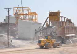 Loader in front of Turkish quarry