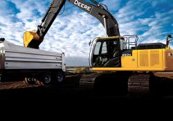 John Deere 250G LC G-Series excavator 